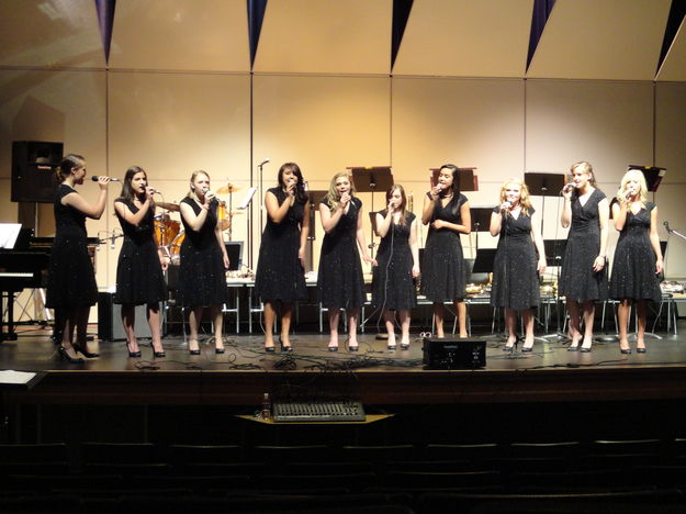 Jazz Choir. Photo by Bob Rule, KPIN 101.1 FM Radio.