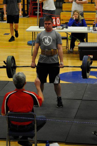 Powerlifting. Photo by Eric Oram .