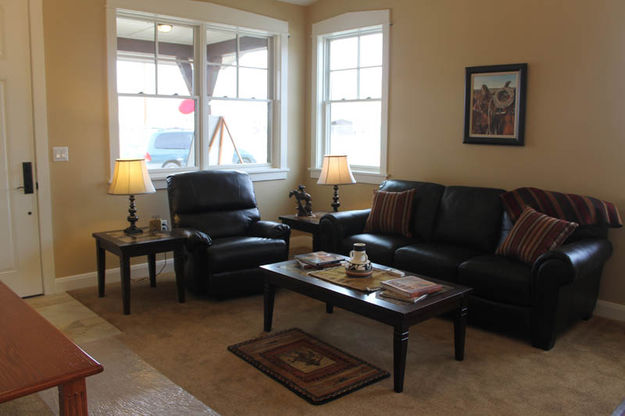 Living Room. Photo by Dawn Ballou, Pinedale Online.