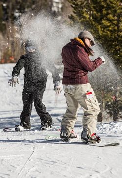 Snowball fight. Photo by Ryan Hermens, Sublette Examiner.