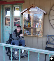 Jimmy Sims Little Free Library. Photo by Dawn Ballou, Pinedale Online.