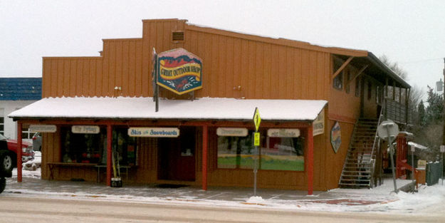 Great Outdoor Shop. Photo by Dawn Ballou, Pinedale Online.