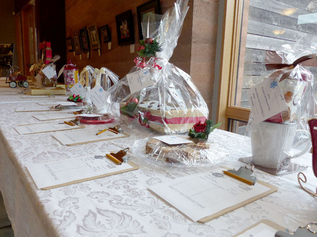 Chocolate Auction. Photo by Dawn Ballou, Pinedale Online.