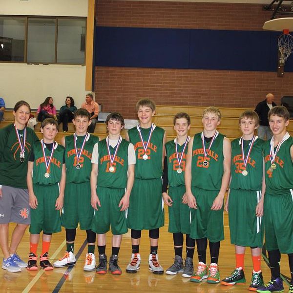 8th Grade BB Travel Team. Photo by Laila Illoway.