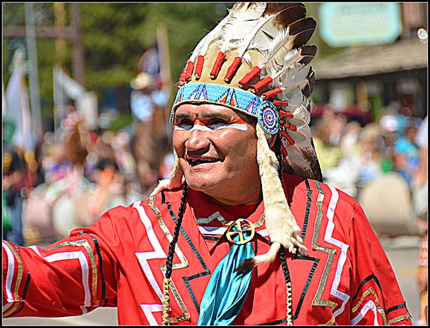 Chief on parade. Photo by Pinedale Online.