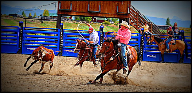 Hula Hoop Heeling. Photo by Terry Allen.