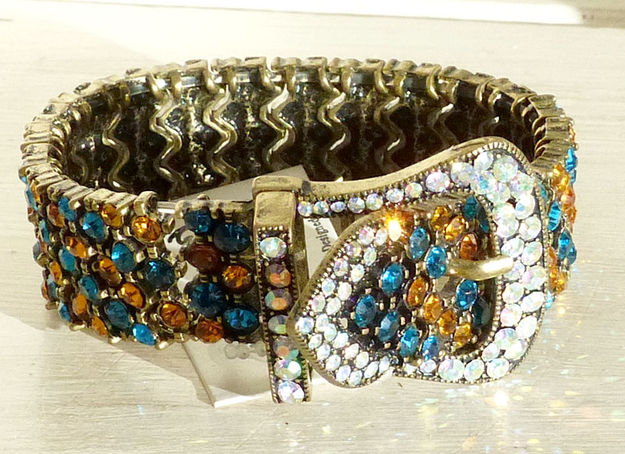 Bedazzle Bracelet. Photo by Dawn Ballou, Pinedale Online.