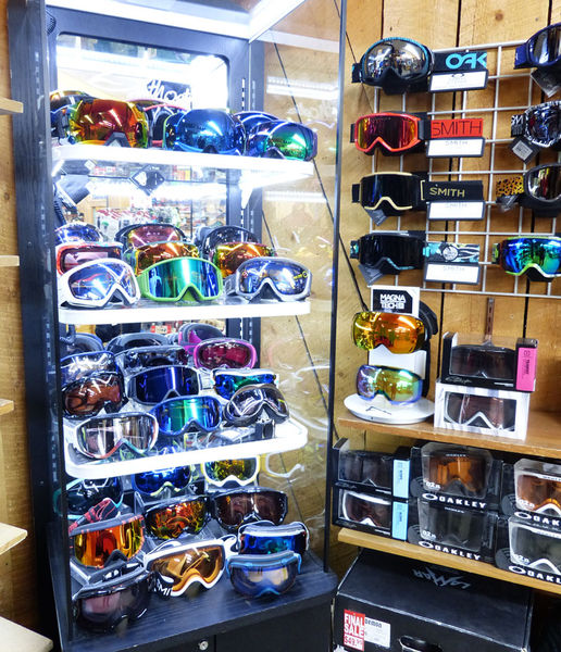 Goggles. Photo by Dawn Ballou, Pinedale Online.