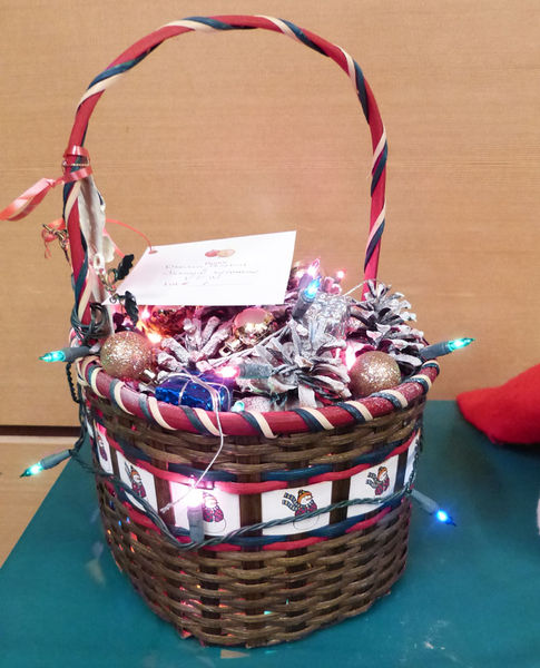 VFW Basket. Photo by Dawn Ballou, Pinedale Online.