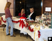 Gift Shop. Photo by Dawn Ballou, Pinedale Online.