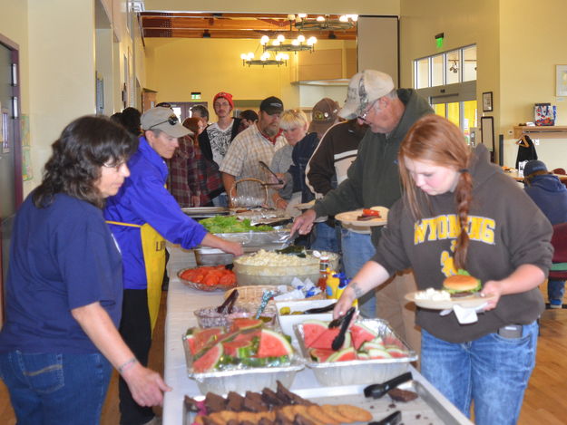 Feeding the Volunteers. Photo by Terry Allen.