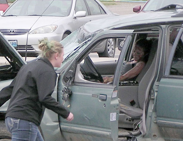 More passengers still in one car. Photo by Bob Rule, KPIN 101.1FM Radio.