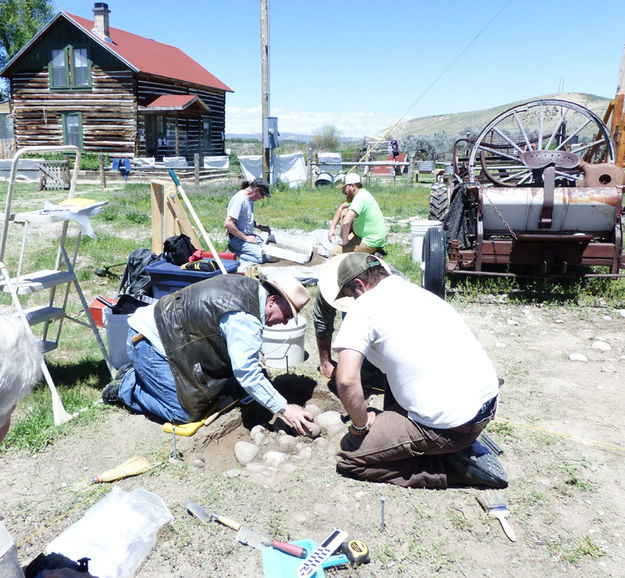 Homestead dig. Photo by Dawn Ballou, Pinedale Online.