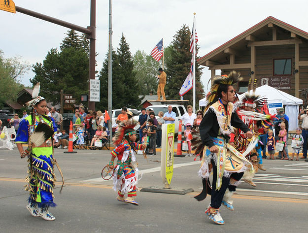 Wind River Dancers. Photo by Pinedale Online.