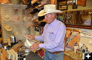 Bob Steams a Hat. Photo by Terry Allen.