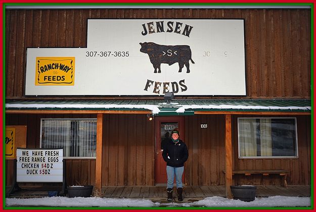 Jensen Feeds. Photo by Terry Allen.