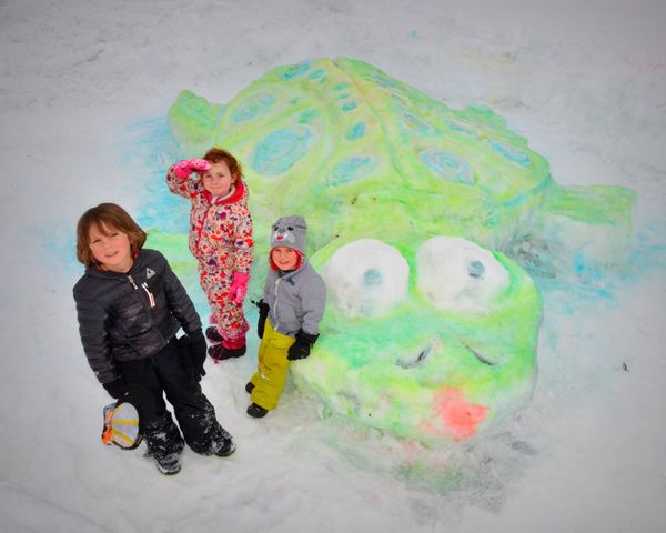 Brody, Huck and Sunny. Photo by Terry Allen.