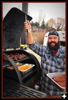 Smoked Mac & Cheese and Wings. Photo by Terry Allen.