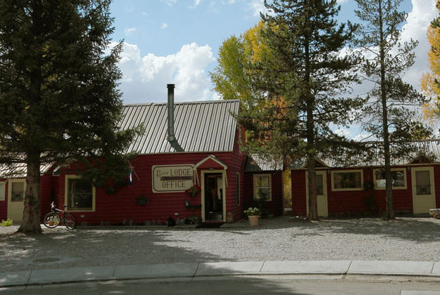 Rivera Lodge. Photo by Pinedale Online.