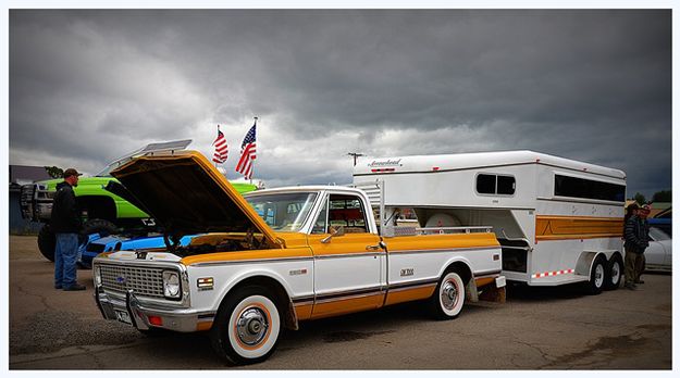 '72 Chev C-10 and Trailer. Photo by Terry Allen.