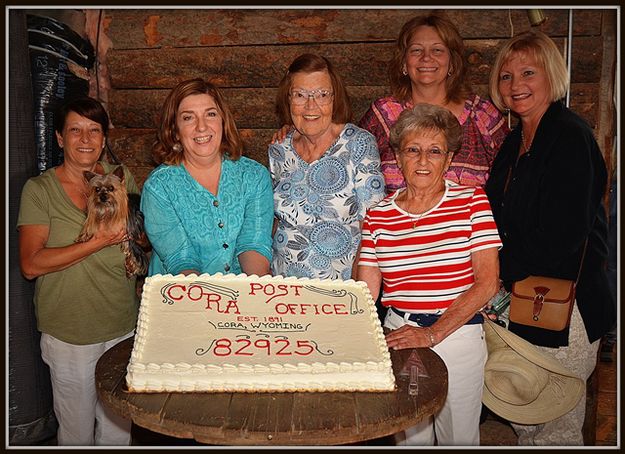 Linda, Dorothy, Joann, Julie, Terry. Photo by Terry Allen.