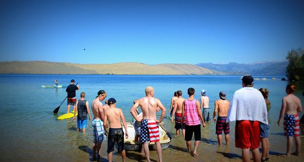 Big Piney Football Takes a Break. Photo by Terry Allen.