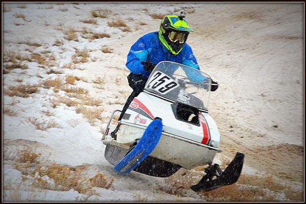 Already into the Replacement Runners. Photo by Terry Allen.