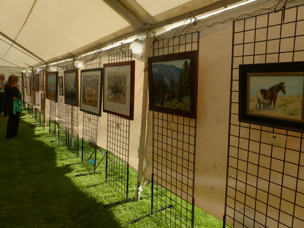 Art Auction. Photo by Dawn Ballou, Pinedale Online.