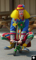 Lanky the Clown. Photo by Dawn Ballou, Pinedale Online.