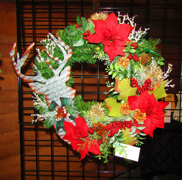 Ridley's Wreath. Photo by Dawn Ballou, Pinedale Online.