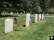 Military graves. Photo by Dawn Ballou, Pinedale Online.